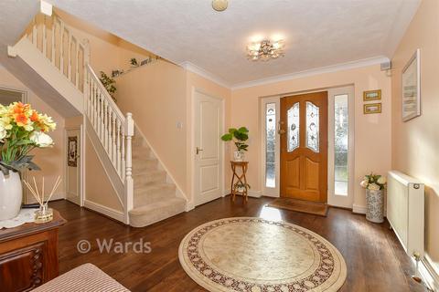4 bedroom detached house for sale, Tenterden Road, Biddenden, Kent