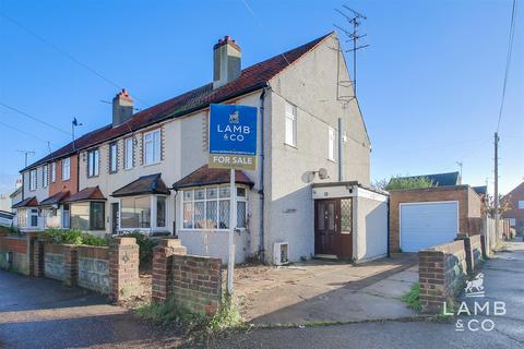 2 bedroom semi-detached house for sale, Croft Road, Clacton-On-Sea CO15