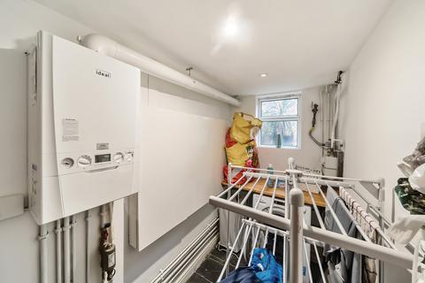 4 Graham View, Leeds, LS4 2NB
