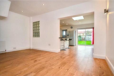 3 bedroom terraced house to rent, Sidmouth Drive, Ruislip, Middlesex, HA4