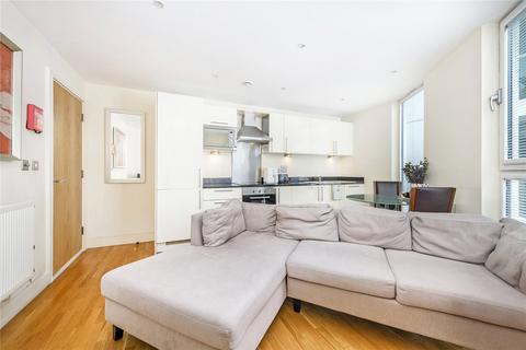 1 bedroom apartment to rent, Trinity Tower, Canary Wharf E14