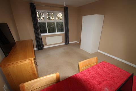 2 bedroom flat to rent, Downing Close, Bletchley MK3