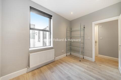 2 bedroom flat to rent, Flaxman Road London SE5