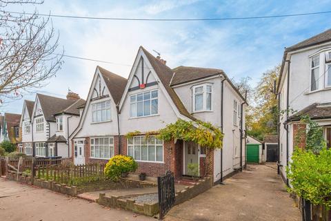 3 bedroom semi-detached house for sale, Craignish Avenue, Norbury, London, SW16