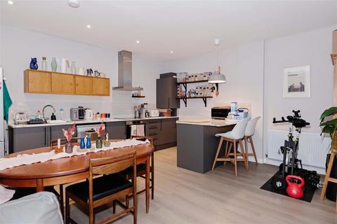 2 bedroom flat for sale, Oxford Road, Worthing