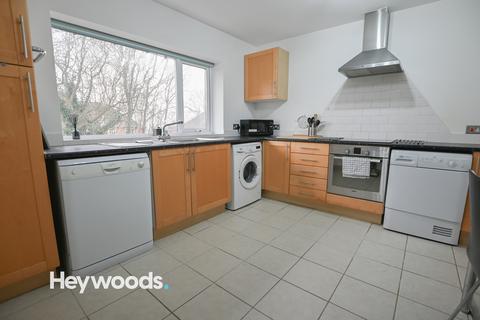 2 bedroom apartment for sale, Lowndes Close, Penkhull, Stoke-on-Trent, Staffordshire