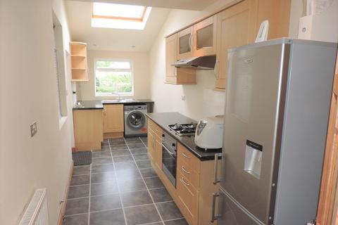 3 bedroom terraced house to rent, Benedictine Road, Cheylesmore, Coventry, West Midlands, CV3