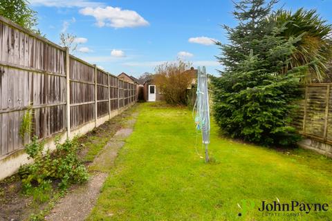 3 bedroom terraced house to rent, Benedictine Road, Cheylesmore, Coventry, West Midlands, CV3