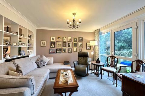 2 bedroom apartment for sale, Granville Road, Eastbourne, East Sussex, BN20