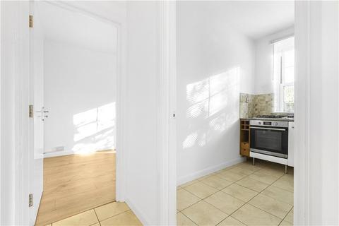 Flat 3, Dora House Rhodeswell Road, London, E14 7TT