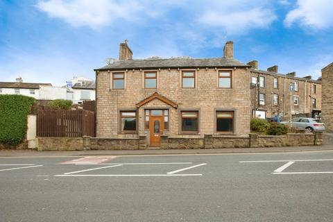 4 bedroom detached house for sale, Skipton Road, Foulridge, Colne BB8