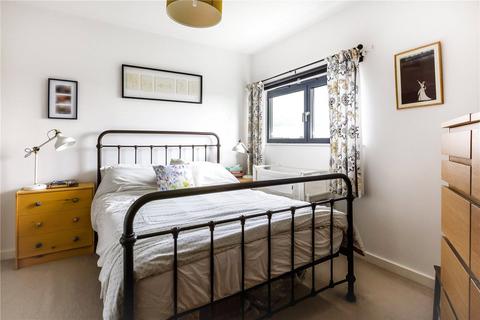 3 bedroom apartment for sale, Drayton Park, Highbury, N5