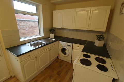 3 bedroom terraced house to rent, Stanley Road, Coventry