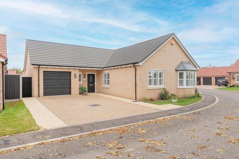 3 bedroom detached bungalow for sale, Hayton Road, Martham