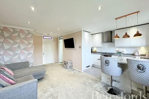 1 bedroom apartment for sale, Ferro Road, Rainham, RM13