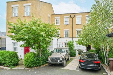 4 bedroom semi-detached house for sale, Windmill Road, Brentford, TW8