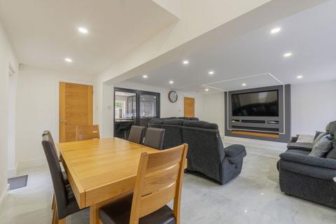 10 Brookfield Close, Hunt End, Redditch, B97 5LL