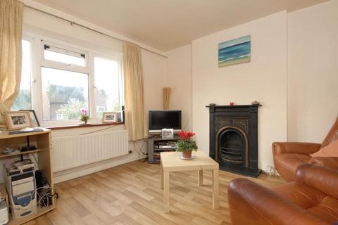 1 bedroom maisonette for sale, Wargrave,  Berkshire,  RG10