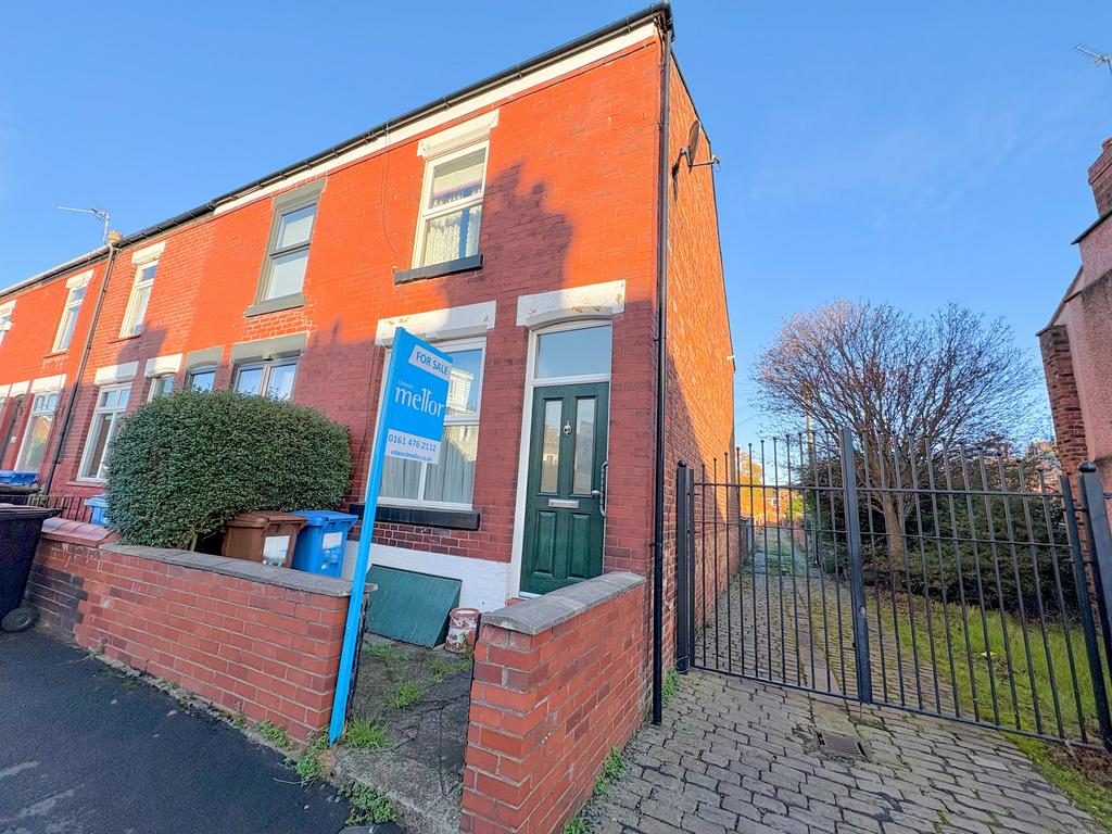 Earl Street, Edgeley 2 bed terraced house - £200,000