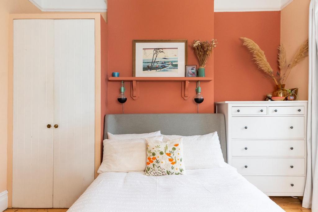 G3 F6 LATN - Bedroom E.jpg