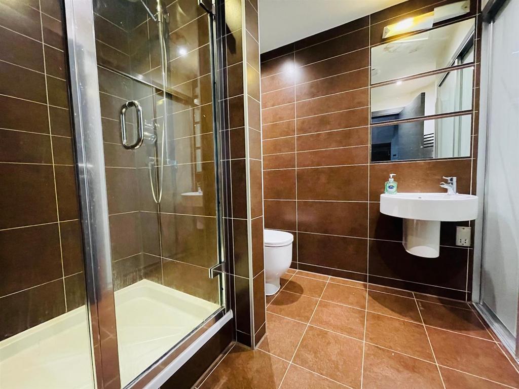 Shower Room/WC