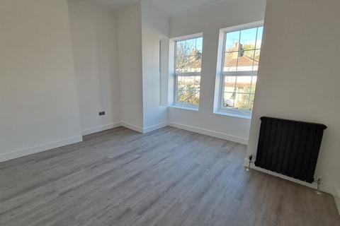 1 bedroom apartment to rent, Aldenham Road, Bushey, Hertfordshire, WD23 2NB