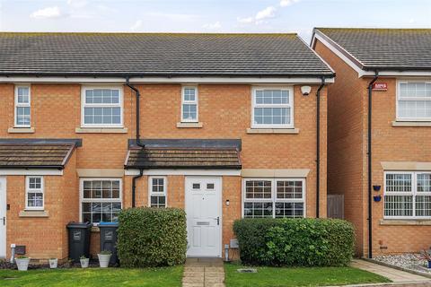 3 bedroom end of terrace house for sale, Richborough Close, Margate