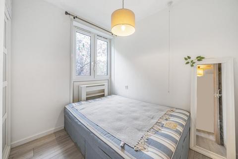 Studio for sale, Hodister Close, Camberwell SE5