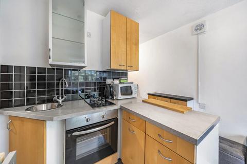 Studio for sale, Hodister Close, Camberwell SE5