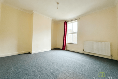 2 bedroom terraced house to rent, Dickenson Terrace, Gainsborough DN21