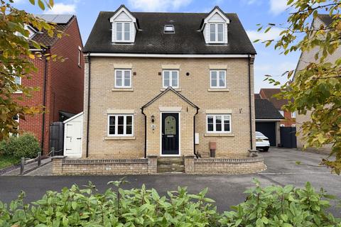 5 bedroom detached house for sale, Hartree Way, Ipswich IP5