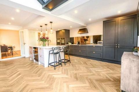 4 bedroom detached house for sale, Kennel Ride, Berkshire SL5