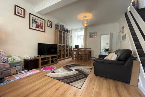 3 bedroom terraced house for sale, Main Road, Abercynon, Mountain Ash, CF45