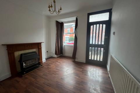 2 bedroom terraced house to rent, Kingston Road, Coventry CV5