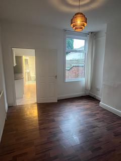 2 bedroom terraced house to rent, Kingston Road, Coventry CV5