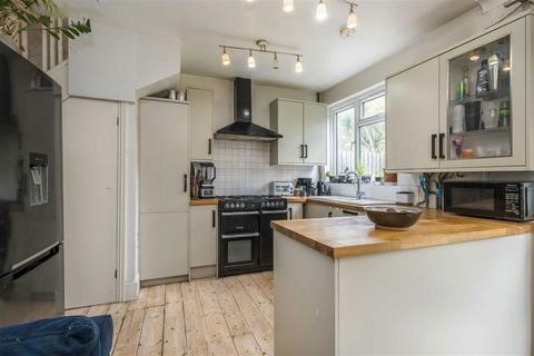 3 bedroom terraced house for sale, Malyons Road, London SE13