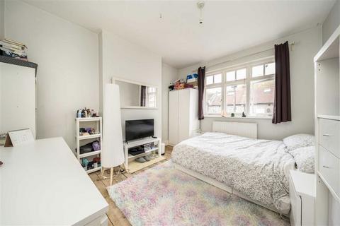 3 bedroom terraced house for sale, Malyons Road, London SE13