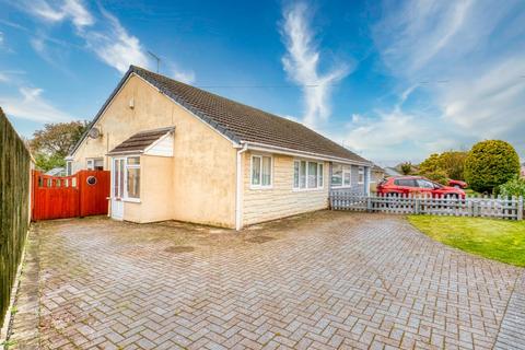 2 bedroom semi-detached bungalow for sale, Well presented bungalow in Congresbury village