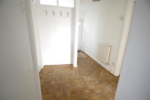 560 Rainham Road South, Dagenham, RM10 7XD