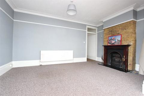 2 bedroom apartment to rent, Grand Drive, Leigh-on-Sea, Essex, SS9