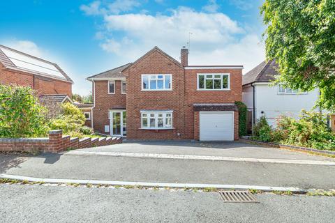 4 bedroom detached house for sale, East Road, Bromsgrove. B60 2NJ