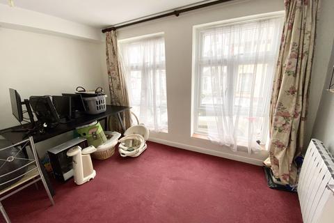 2 bedroom ground floor flat to rent, The Chantry, East Street, Okehampton, Devon