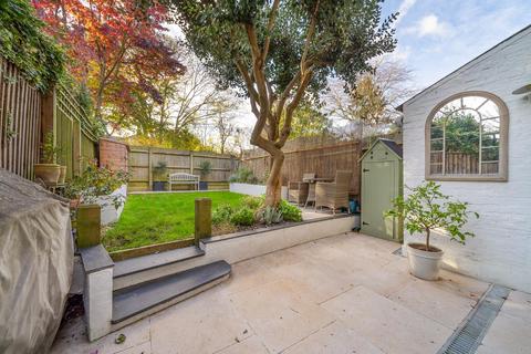 4 bedroom house for sale, Fairmount Road, SW2