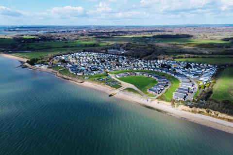 2 bedroom static caravan for sale, Solent Breezes Holiday Park