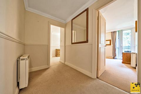 2 bedroom flat for sale, Sandwich Road, Dover CT15