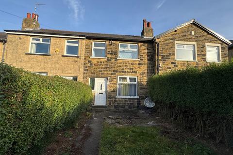 3 bedroom townhouse to rent, Tyersal Avenue, BRADFORD, West Yorkshire, BD4