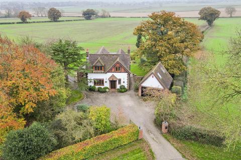 4 bedroom detached house for sale, Chellaston Lane, Aston-On-Trent DE72