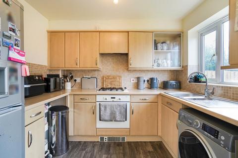 3 bedroom house for sale, Bescot Way, Shipley