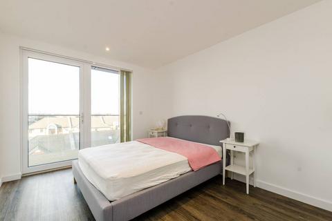 1 bedroom flat for sale, Plough Way, Canada Water, London, SE16