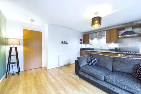 1 bedroom flat to rent, Salamander Court, The Shore, Edinburgh, EH6